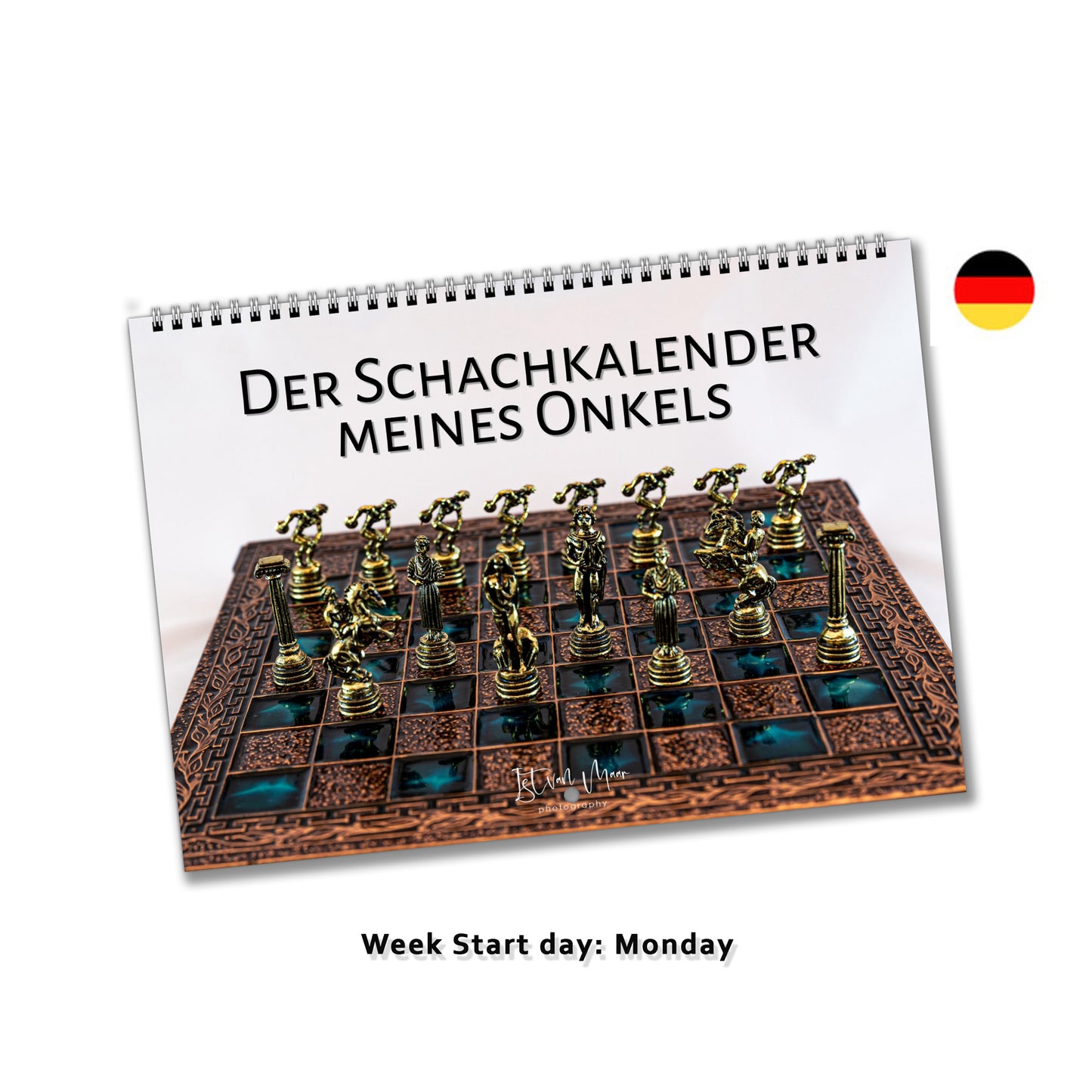 Personalised Chess wall calendar by Istvan Maar Photography starts by Monday in German language