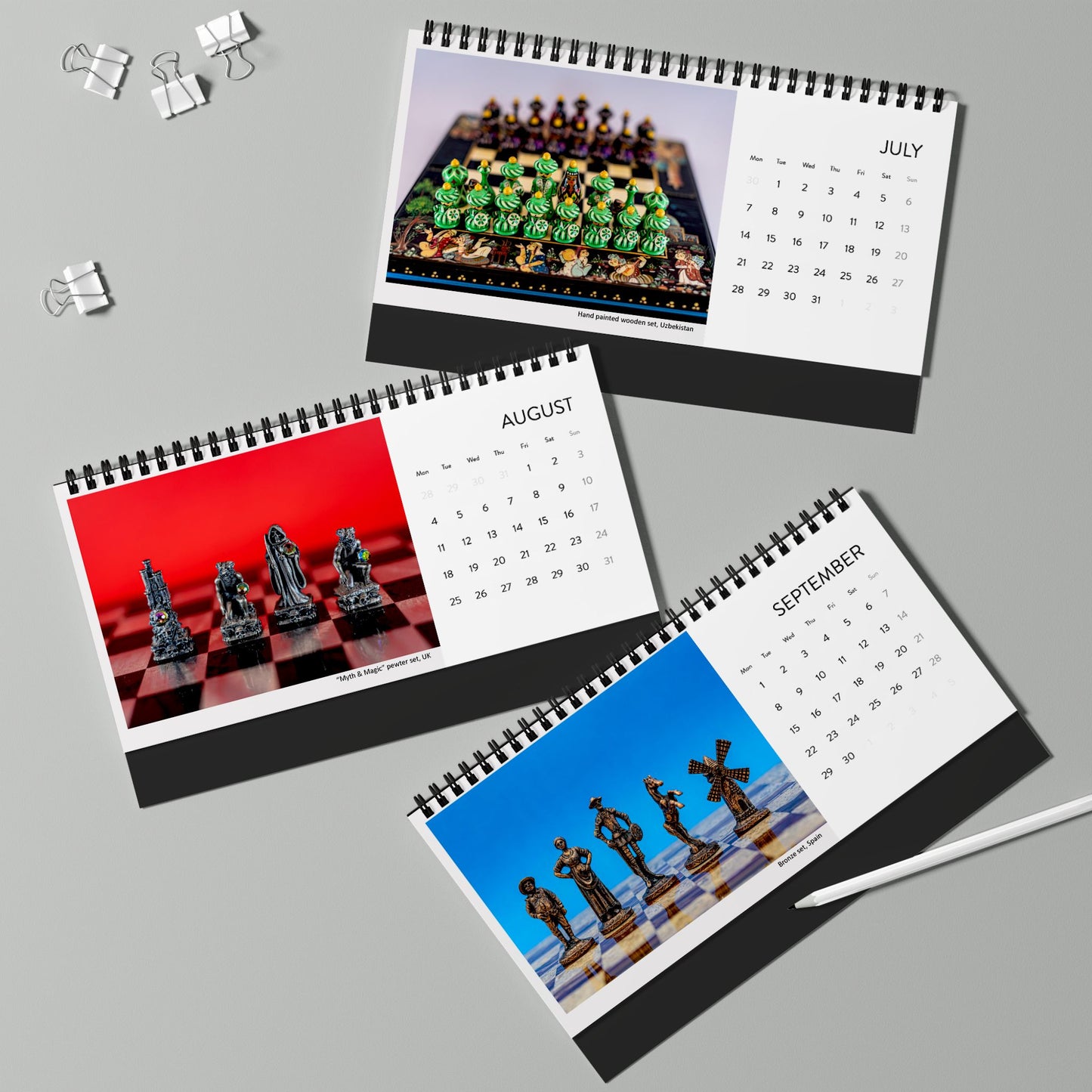 2025 Chess Desk Calendar | 10x5 Horizontal | English | Week Starts Monday | 4759