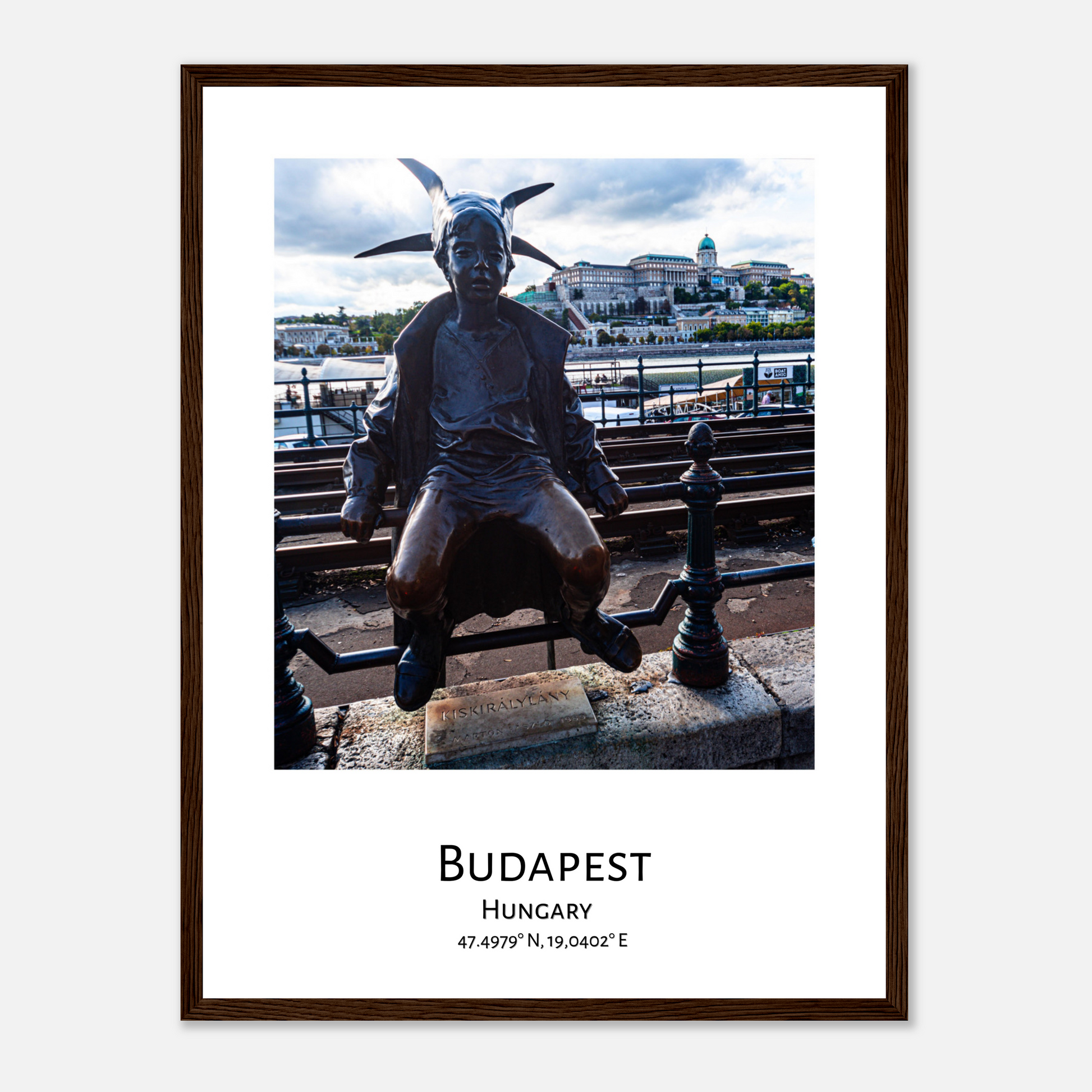 Personalized framed Budapest travel poster - Little Princes - wood frame - close-up