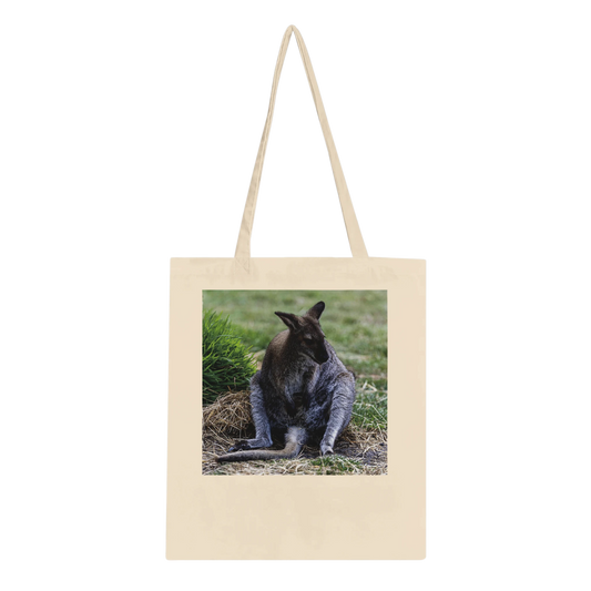 Lazy Kangaroo Tote Bag by Istvan Maar Photography – Classic style in Natural canvas