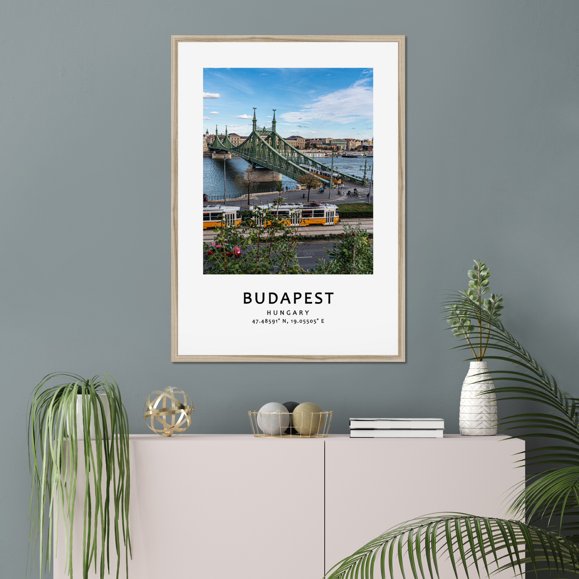 Personalized framed Budapest travel poster - Liberty bridge - wood - living room